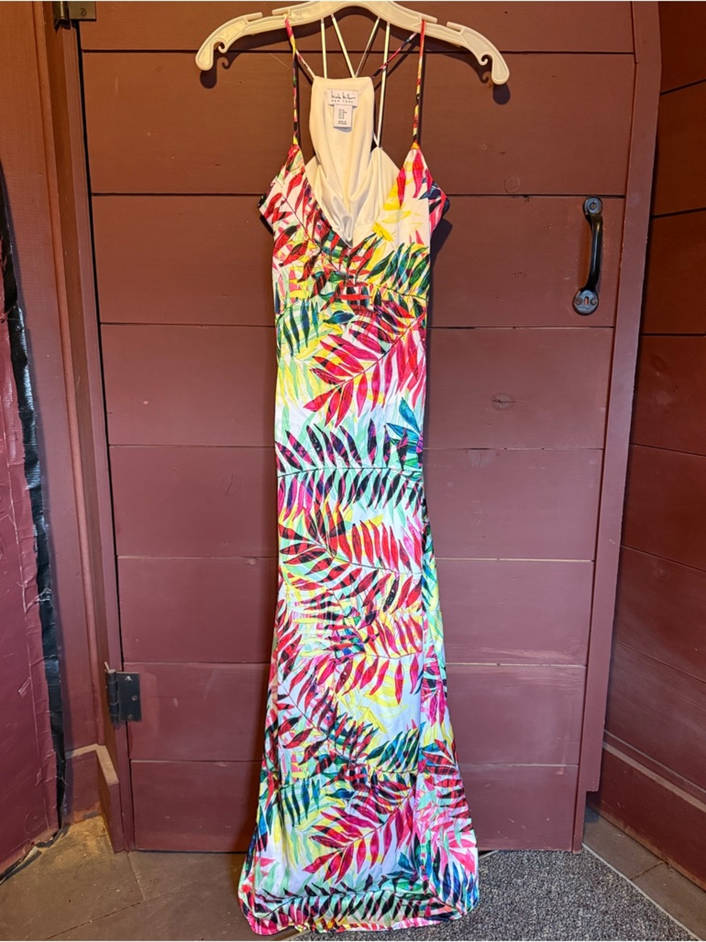 Tropical Leaf Print Maxi Dress - Multicolor